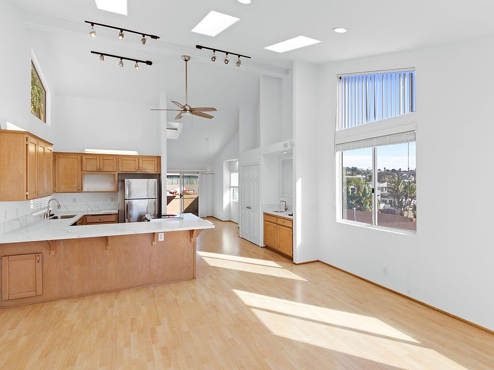 1st image of 3644 Princeton Ave