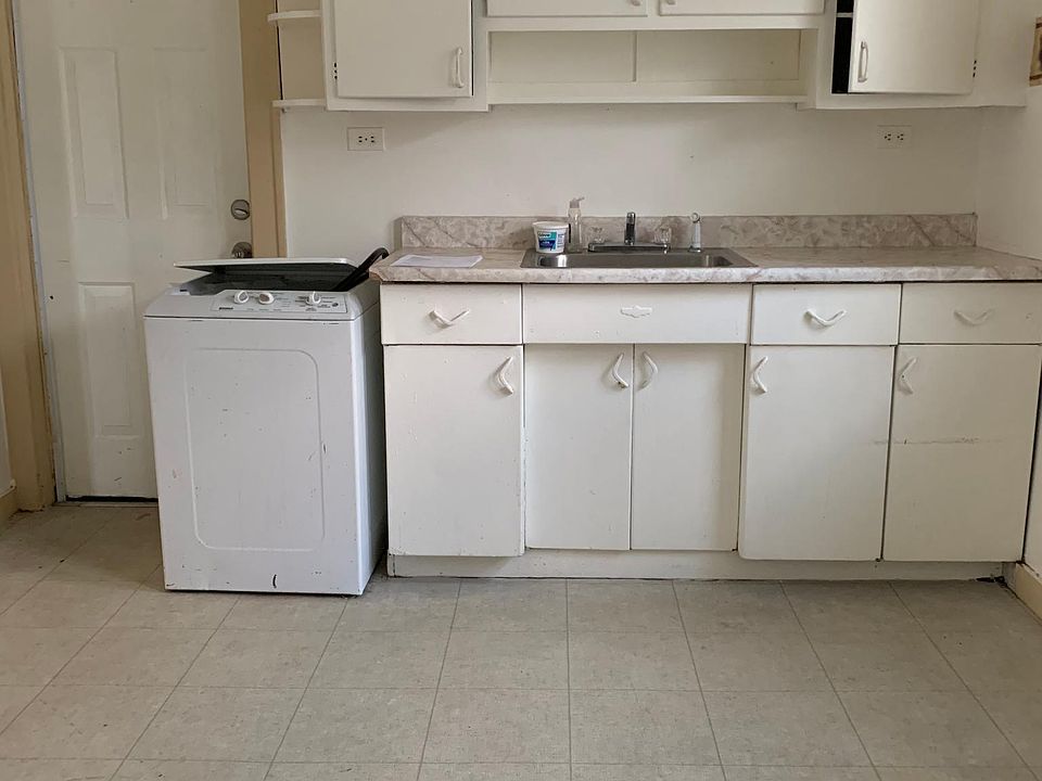 1st image of 488 Ontario St #2