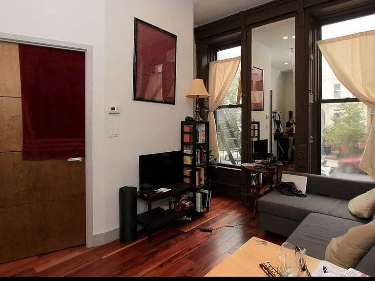 21 Herkimer St #2L — Photo 2