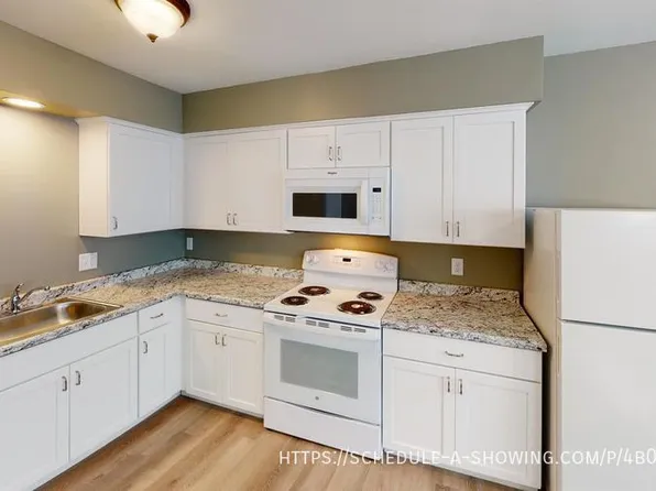 403 E Park St #31, Marquette, MI 49855