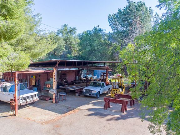 5th image of 29995 Mulholland Hwy
