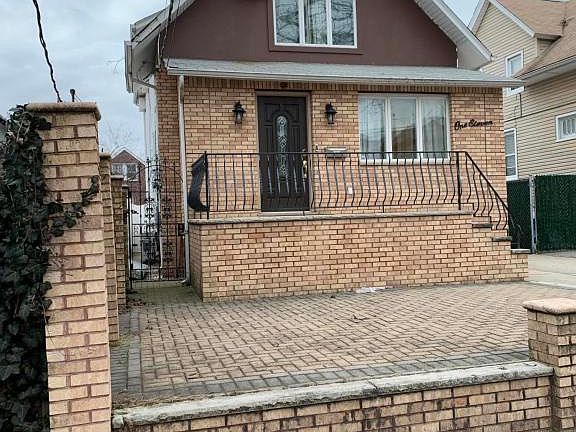 4th image of 111 Fisher Ave