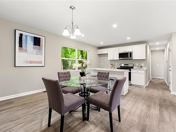 5th image of 1660 Mallard Cir