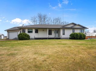 49229 Range Road 263, Lacombe County, AB T0C 0Y0