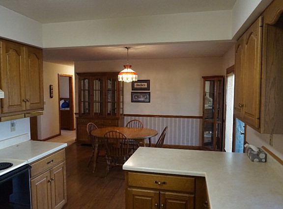 5th image of 4147 Driftwood Dr