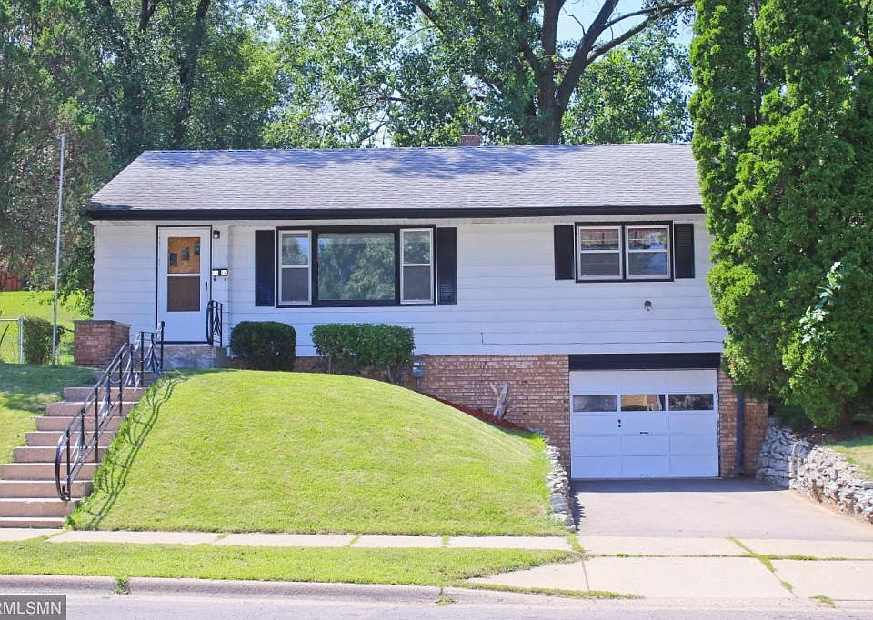1st image of 1219 Smith Ave S