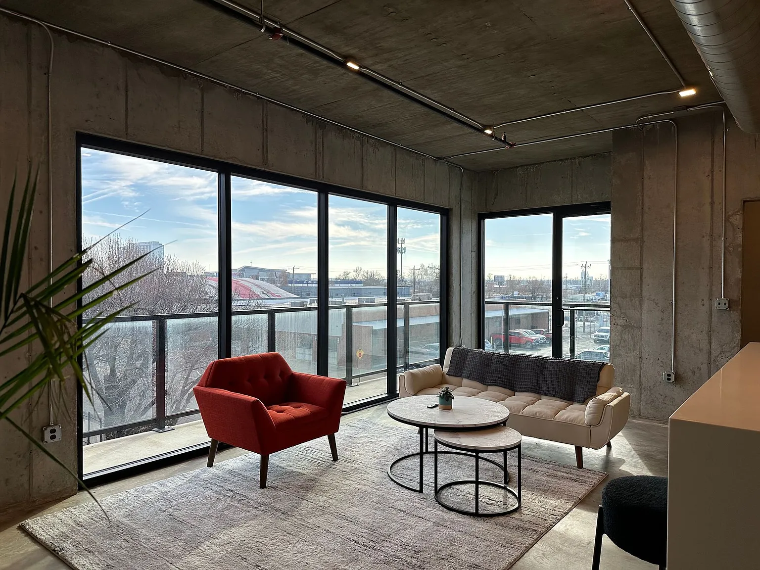 TB Signature Lofts — Photo 2