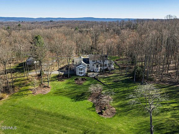 3rd image of 1303 Edison Heights Rd