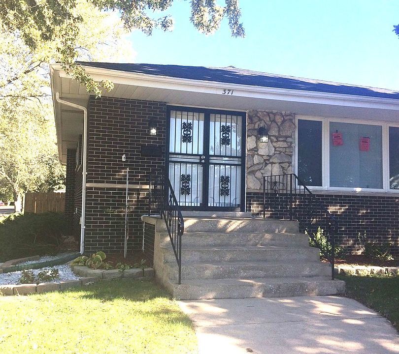 1st image of 371 Jeffery Ave