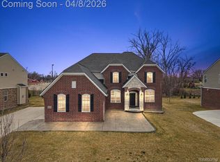 4054 Jayden Ct, Sterling Heights, MI
