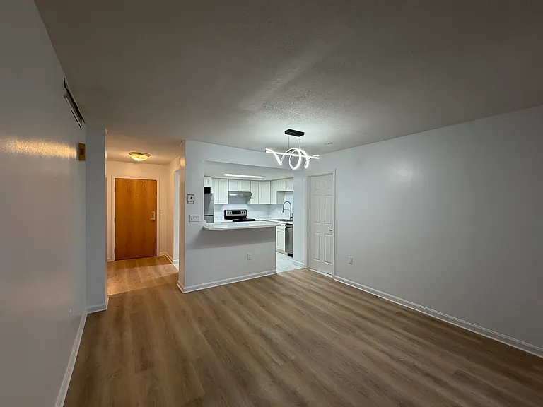 165 Cottage St #214 — Photo 3