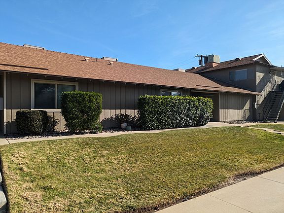 2nd image of 822 Bonita Ave