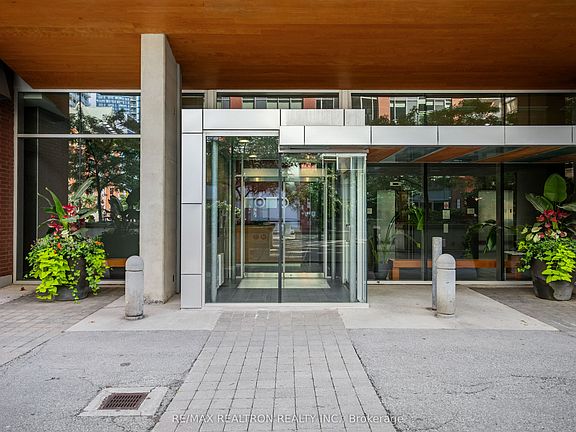 2nd image of 218 King St E #320