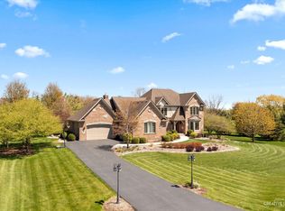 41W107 Campton Trail Rd, St Charles, IL 60175