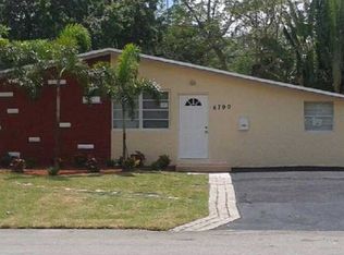 6790 Atlanta St, Hollywood, FL 33024