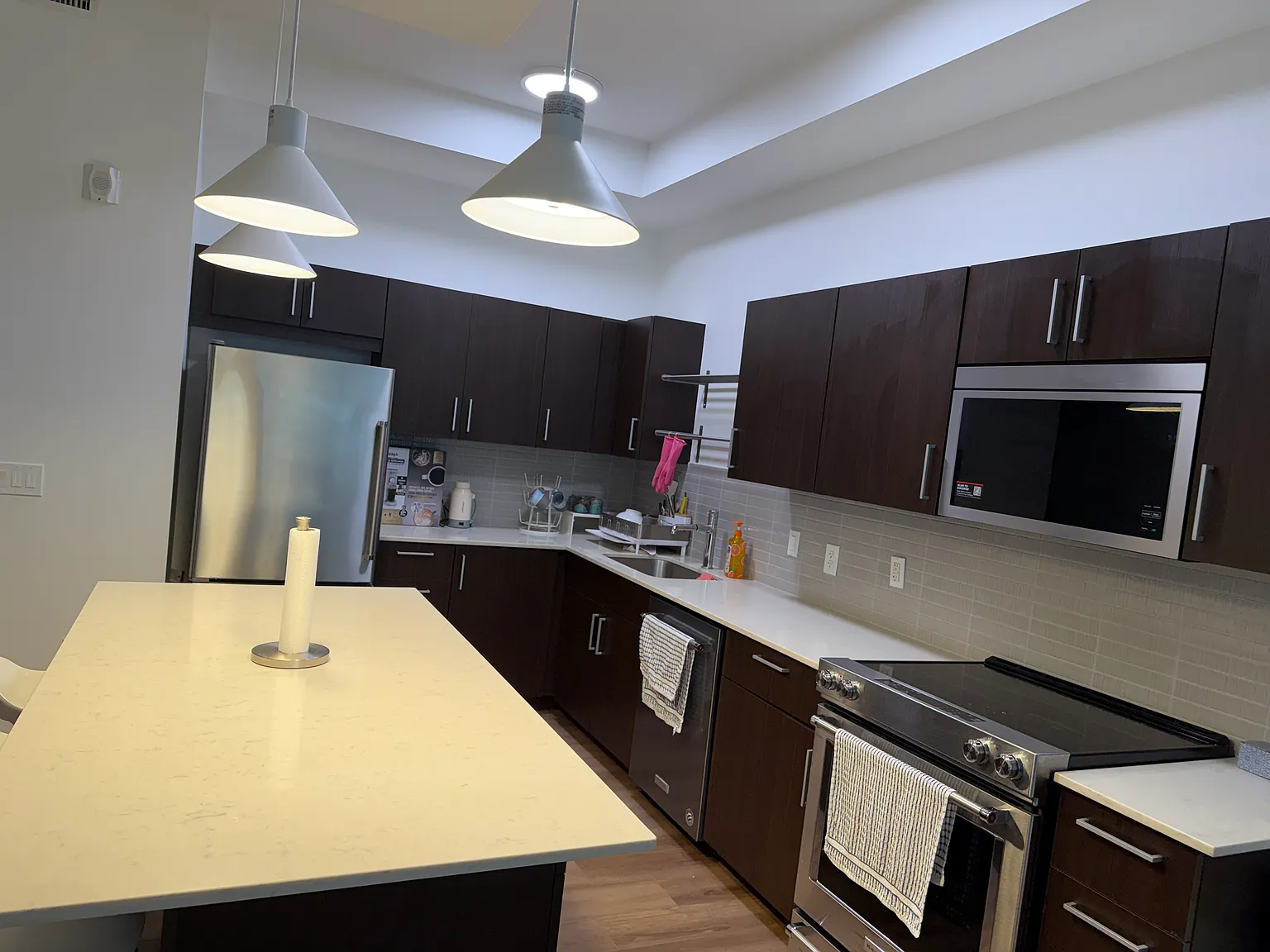 1707 Walnut St — Photo 4