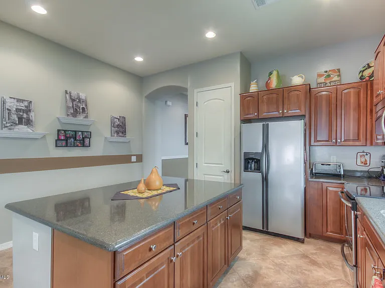 20912 W Ridge Rd — Photo 12
