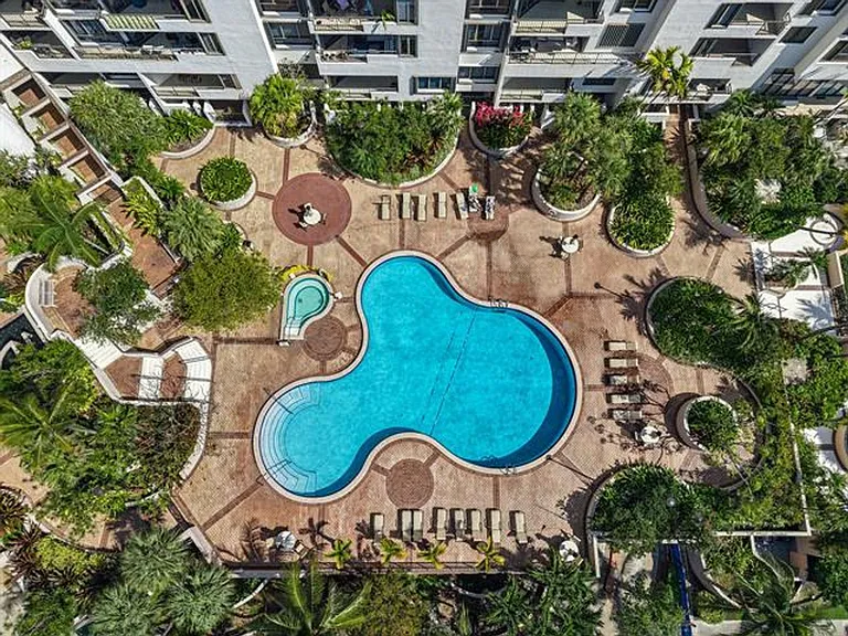520 Brickell Key Dr #A200 — Photo 40
