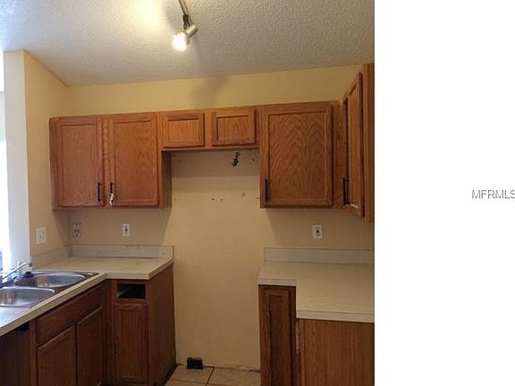 3rd image of 6507 Redwood Oaks Dr