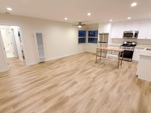 4th image of 1250 Manhattan Beach Blvd #A1