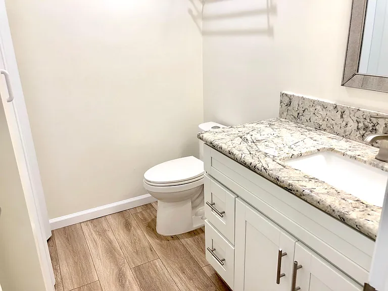 1612 S Bundy Dr #4 — Photo 11