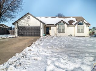 6516 SW 24th Ct, Topeka, KS 66614