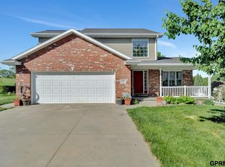 659 Scout Ridge Cir, Adams, NE 68301