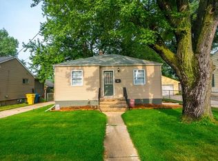 132 S Cline Ave, Griffith, IN 46319