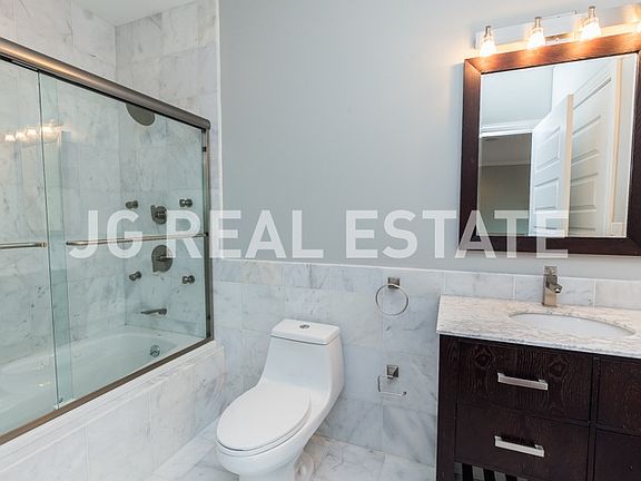 5th image of 802 N Delaware Ave #214