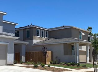 2393 Explorador Dr, Merced, CA 95340