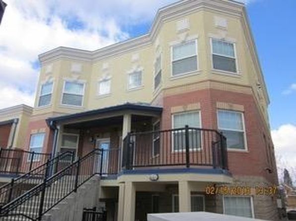 120 E 1st St APT 250