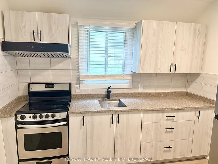 4674 Zimmerman Ave #3 — Photo 6