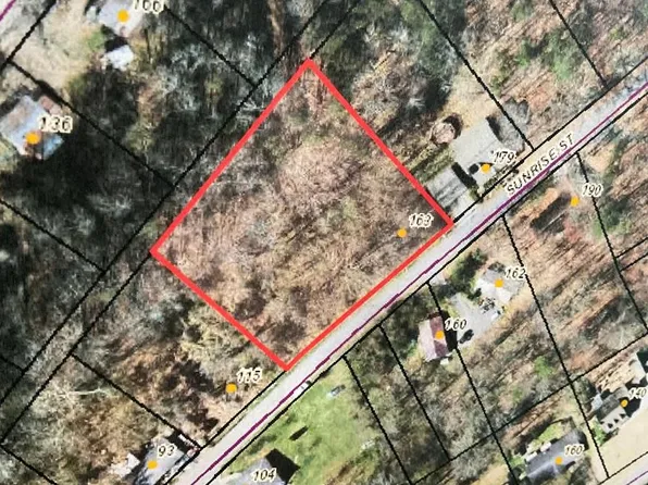 163 Sunrise St, Murphy, NC 28906