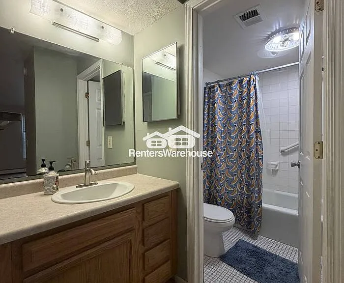 4648 Cedar Lake Rd S #1 — Photo 13