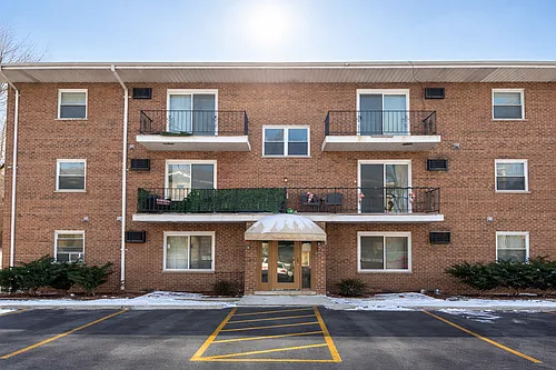 9715 S Harlem Ave #3NW Photo 1