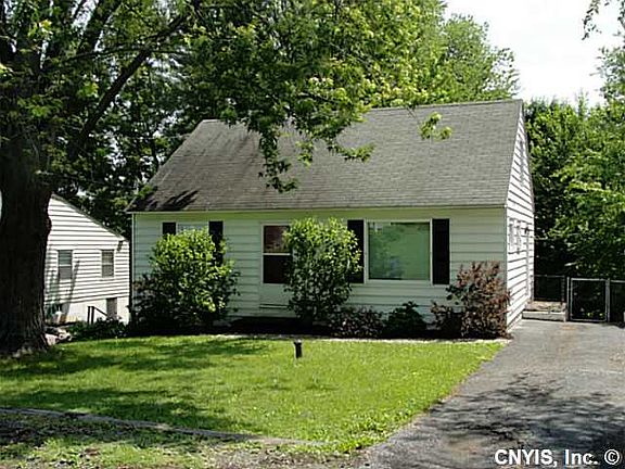 4th image of 212 McClennan Dr