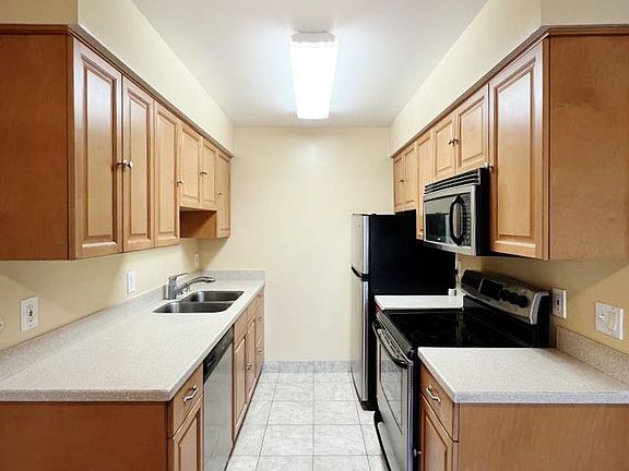 5th image of 38627 Cherry Ln APT 79