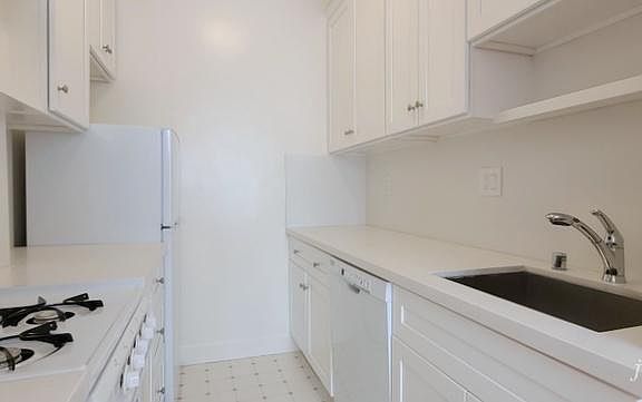 4th image of 55 Hermann St APT 305