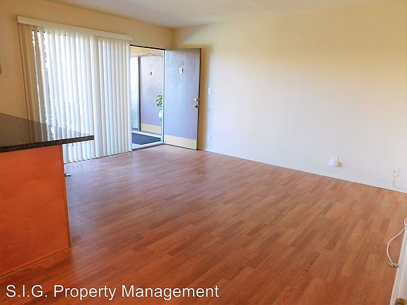 4th image of 6930 Fulton Ave APT 16