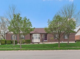 3302 Village Dr, Fairfield, OH