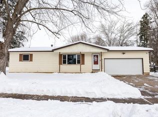 2508 E Hamilton Ave, Eau Claire, WI 54701