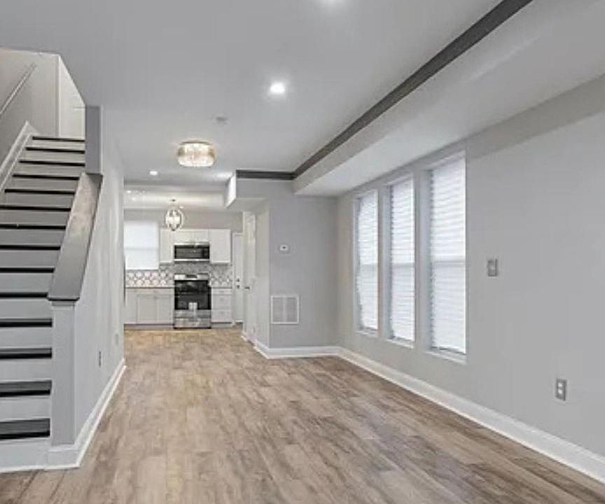 1st image of 1501 Abbotston St