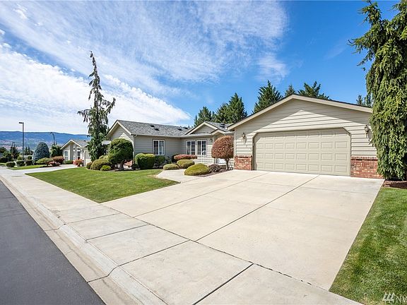 3rd image of 527 Nahalee Dr