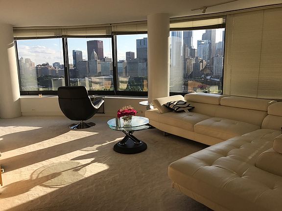 4th image of 155 N Harbor Dr APT 1713