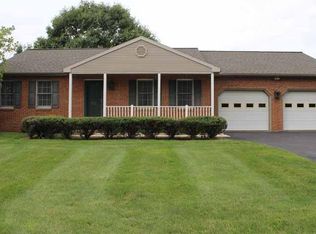 758 W 6th St, Lititz, PA 17543