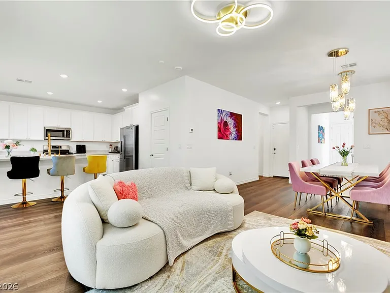 4388 Bayley Skye Ave — Photo 4