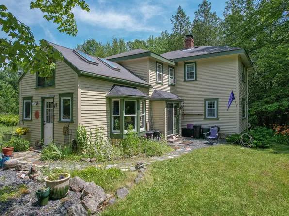 133 N Sedgwick Road, Sedgwick, ME 04676