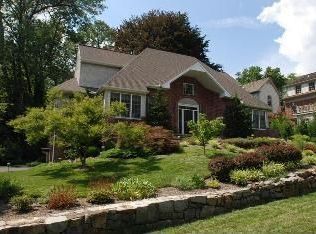 2211 Riddle Ave, Wilmington, DE 19806