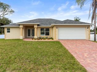 566 Southland Rd, Venice, FL 34293