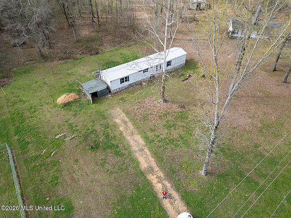 3rd image of 2149 Owens Rd